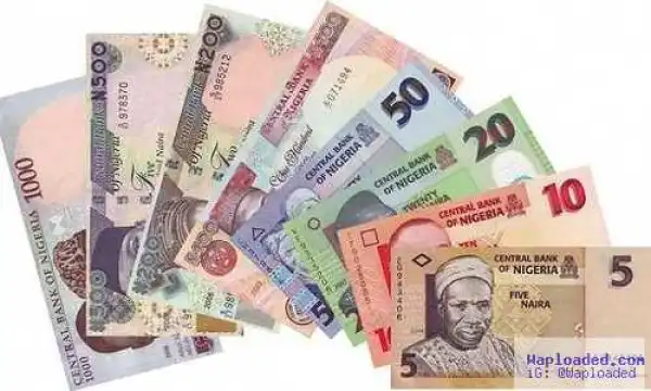 Naira Takes Further Dip, Trades At N297 To USD At Parallel Market